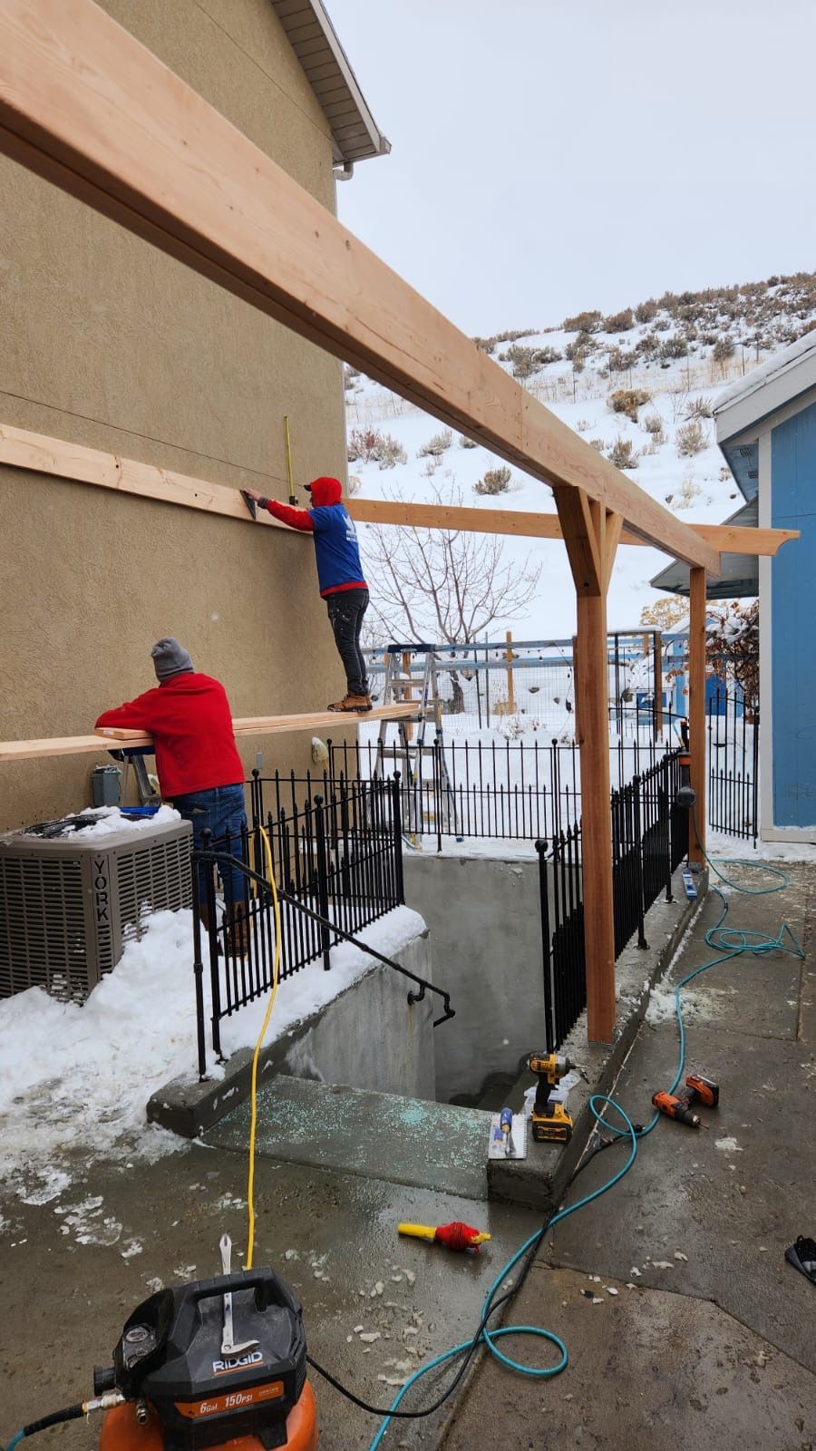 Fachada renovada con siding